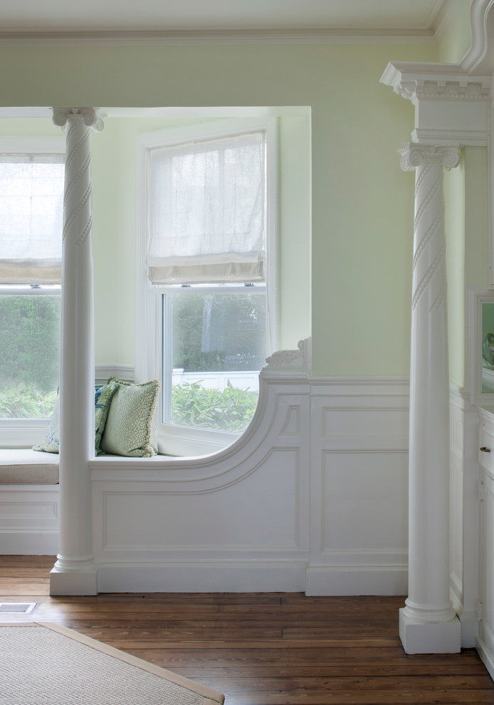 Inspiration for a large coastal home design remodel in Boston