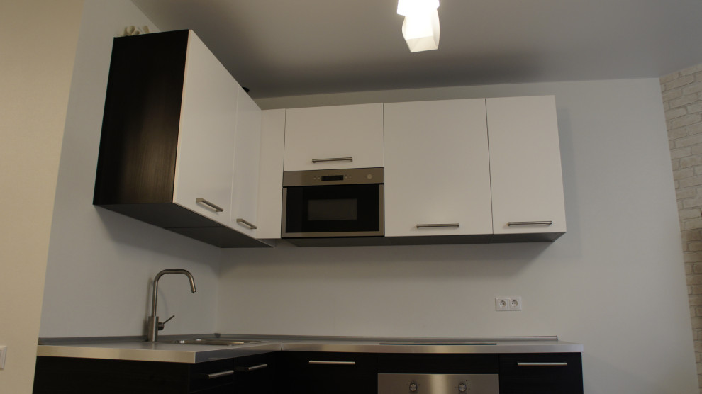 Максим Известинская