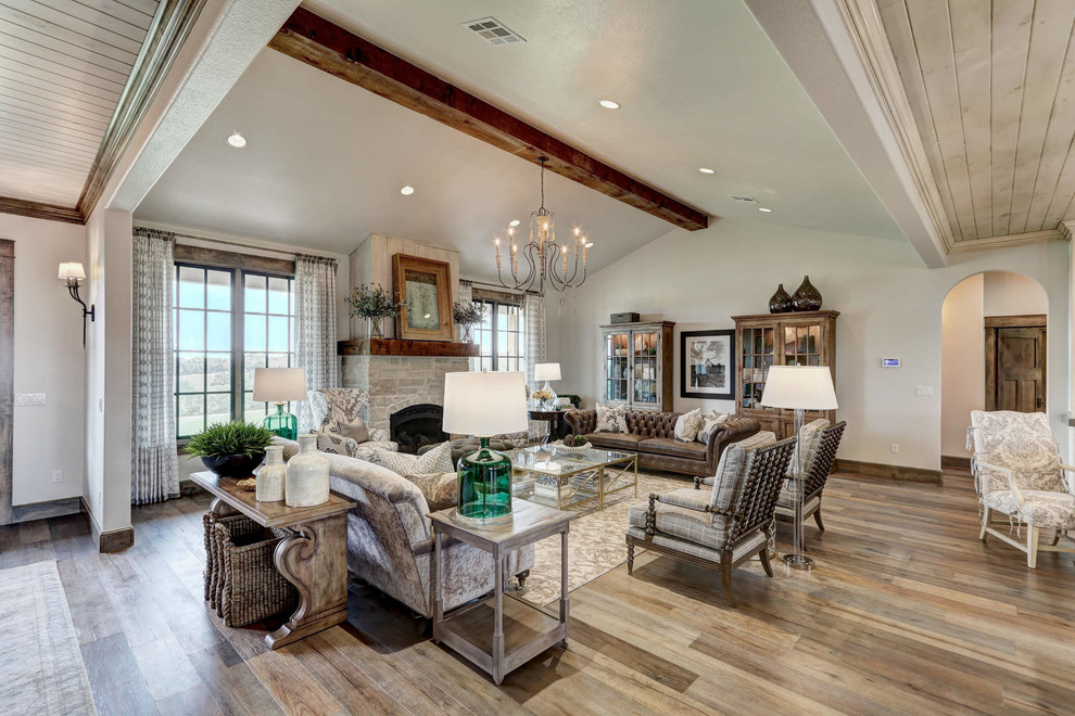 This is an example of a country home design in Oklahoma City.