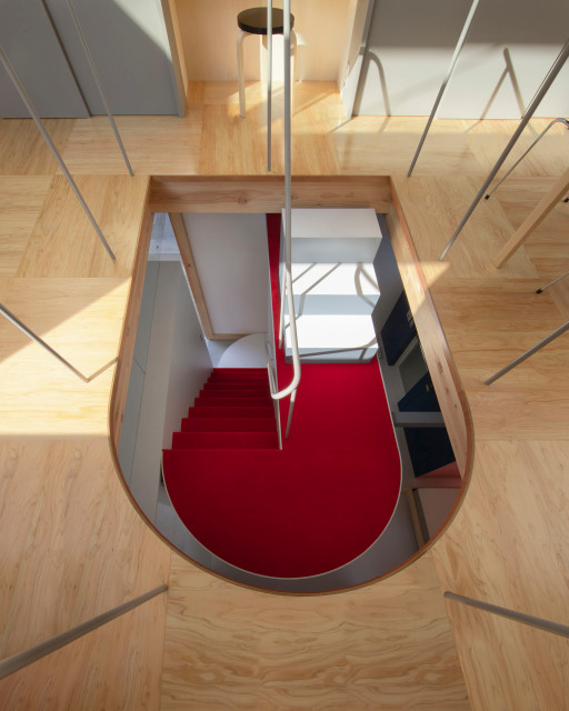 CLERESTORY HOUSE moderno-scale