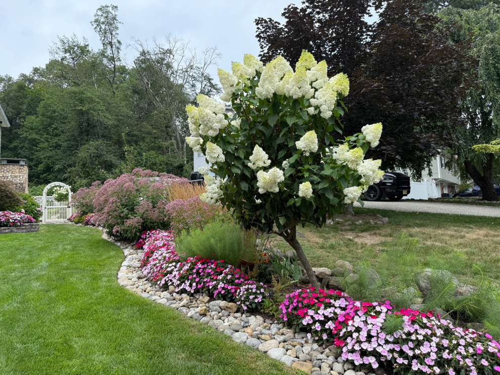 Fine Gardening