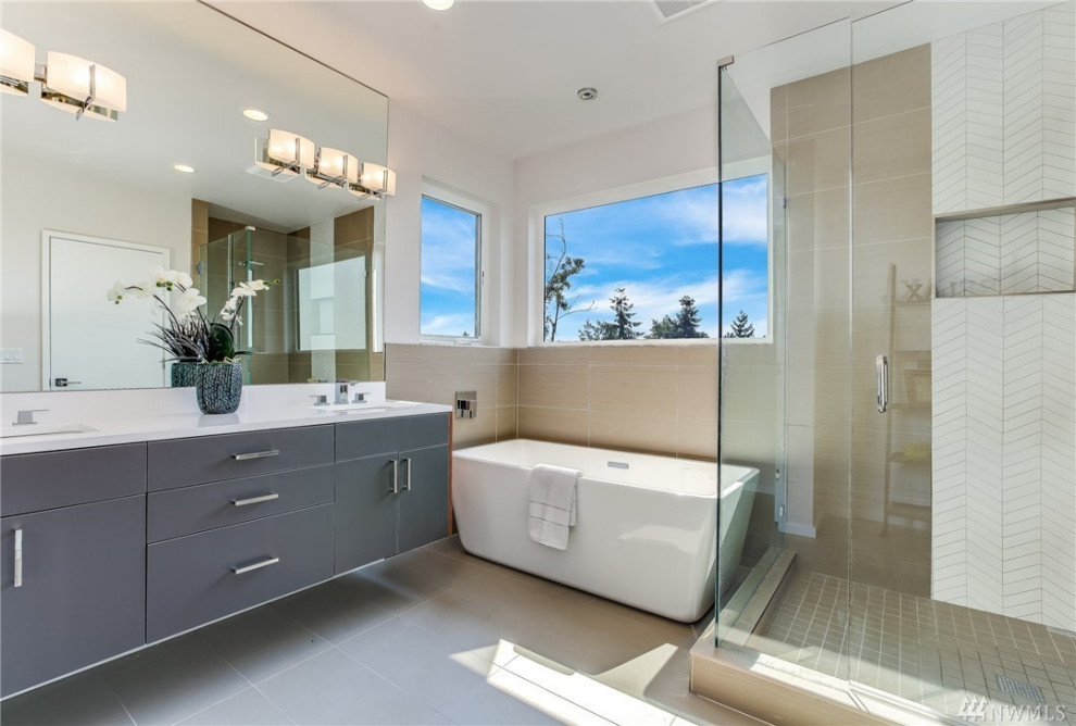 Kirkland Modern Home