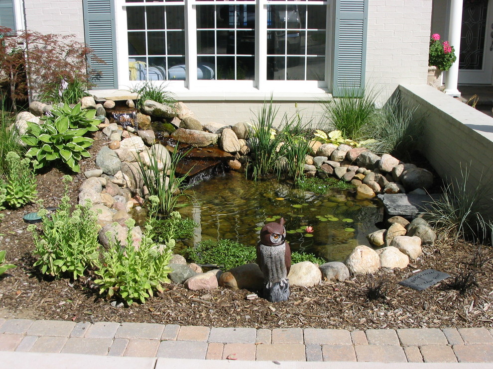 Inspiration for a large full sun formal garden.