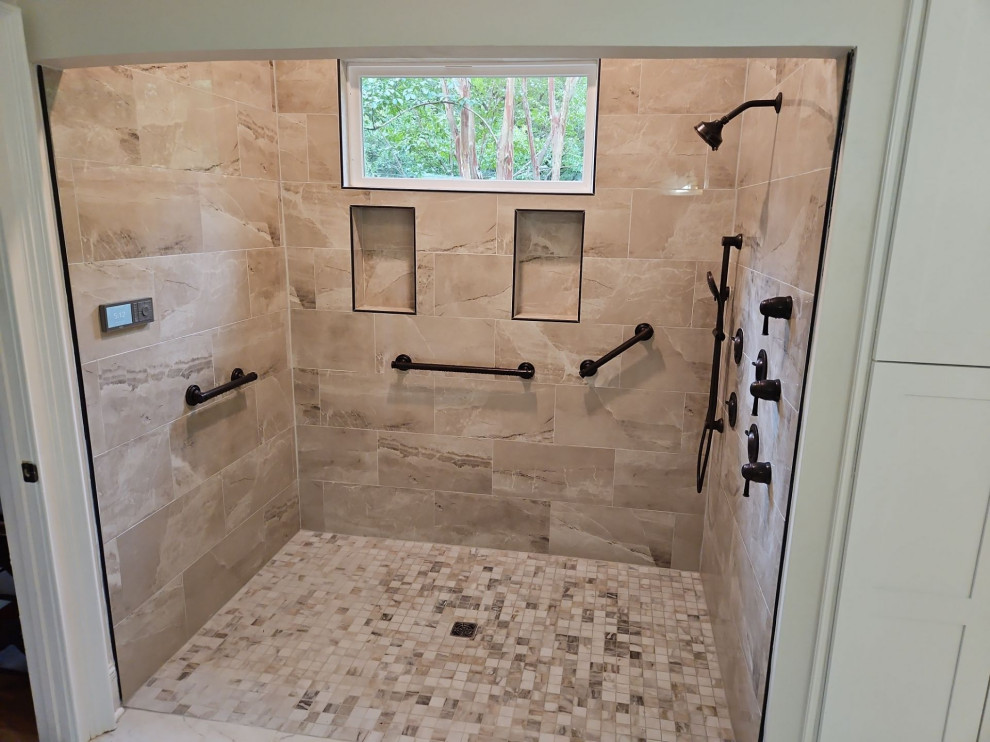 Bob Vincent Bathroom
