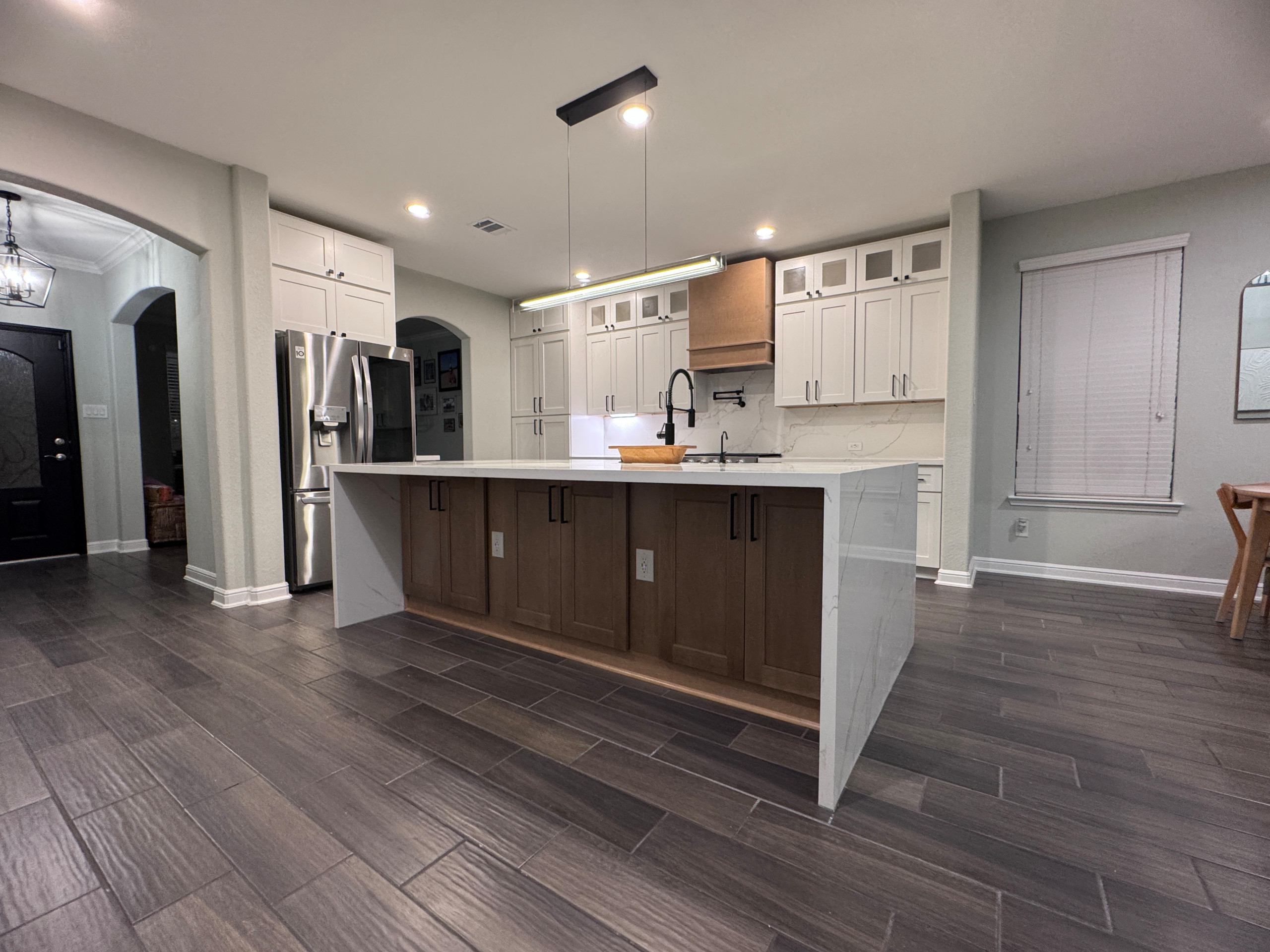 Contemporary KItchen Remodeling in Cypress