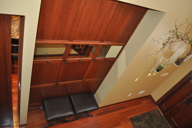 Redesign contemporary-entry