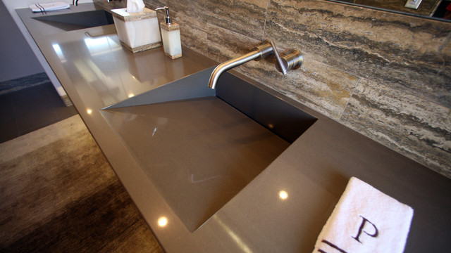 Integrated Quartz Countertop And Sink Contemporary Bathroom