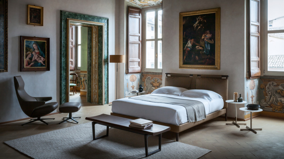 Arredi eleganti e dal design moderno dialogano con il palazzo d'epoca ...