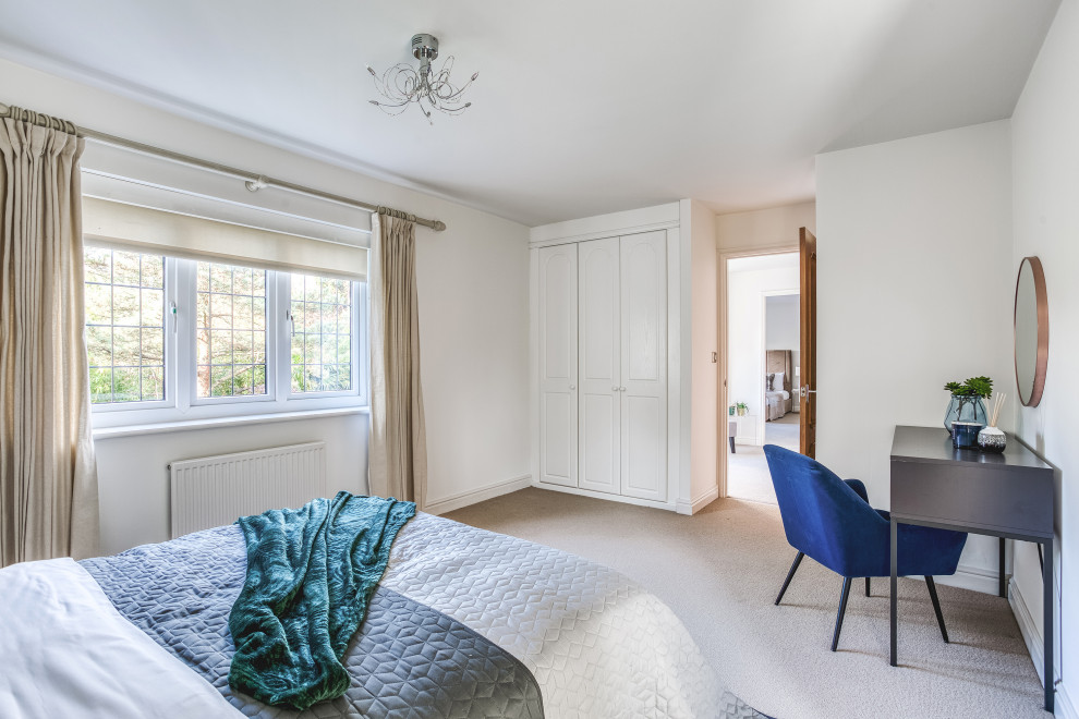 Staged to Sell - Part Furnished - Project Dovestone Gardens