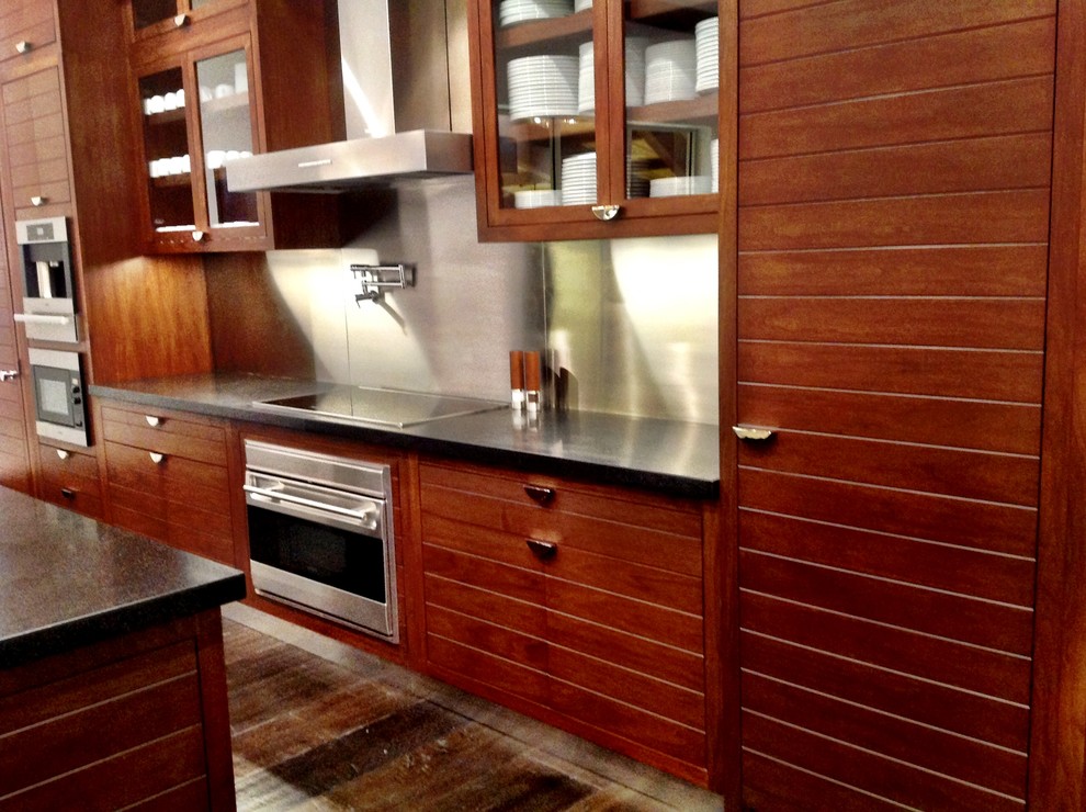 Example of a transitional kitchen design in New York