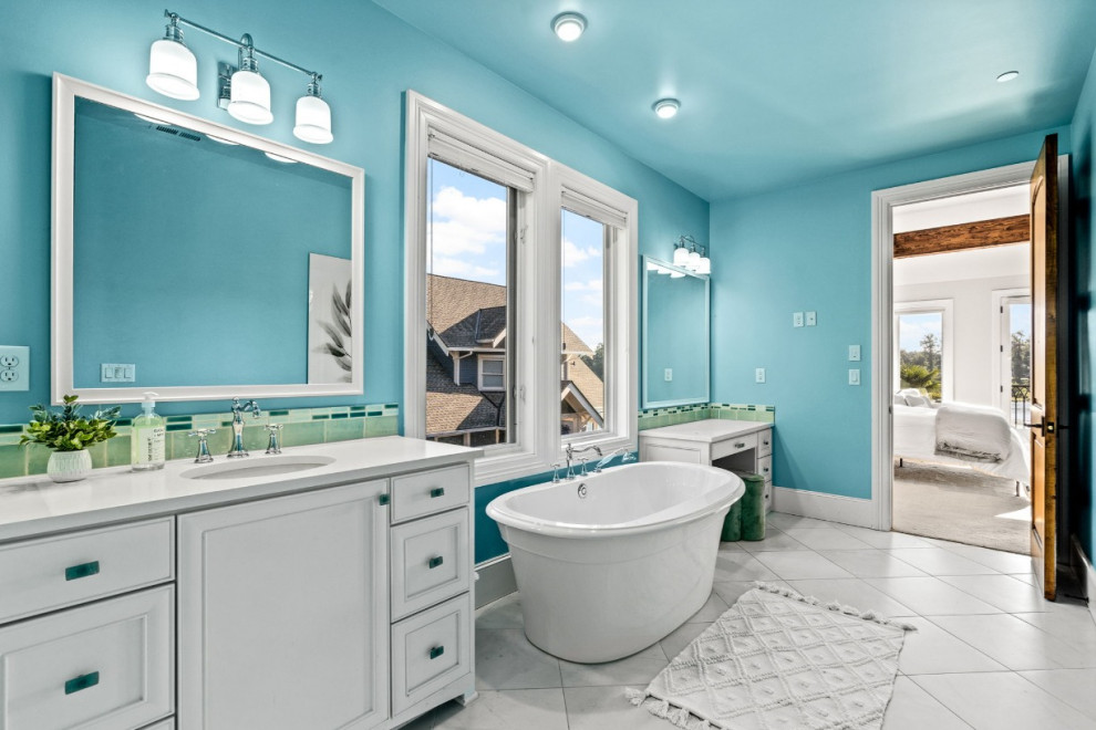 "River Time" Willamette Estate Staging - Lake Oswego, OR