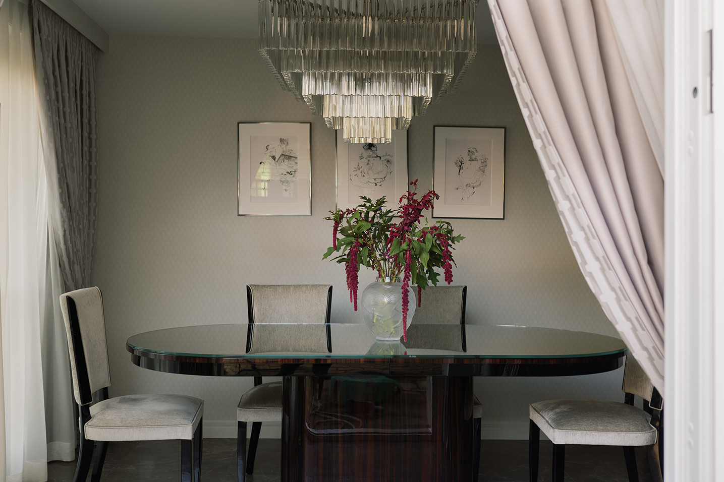 Столовая зона в американском стиле