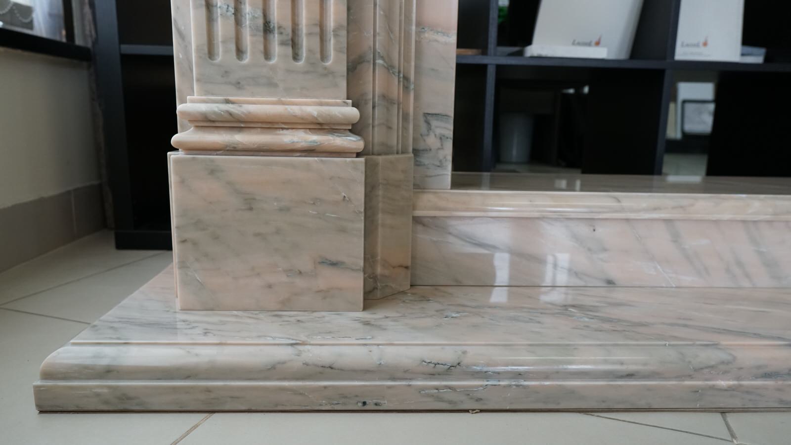 Мраморный портал камина - "Престон"