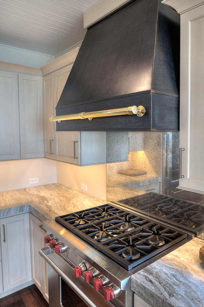 Kitchen - transitional kitchen idea