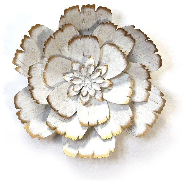 Stratton Home Decor White Metal Flower Farmhouse Metal Wall Art
