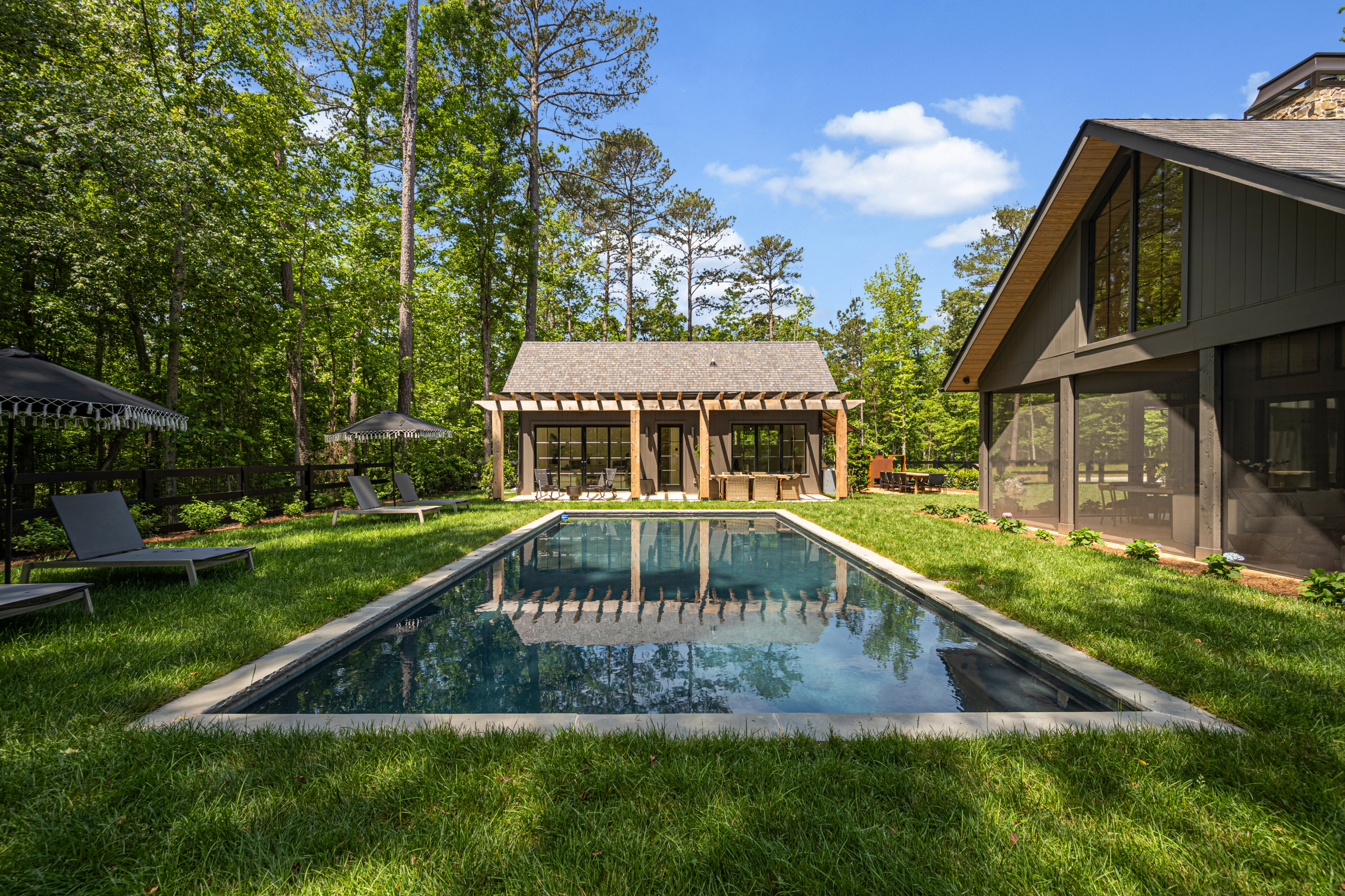 Serenbe Farm House