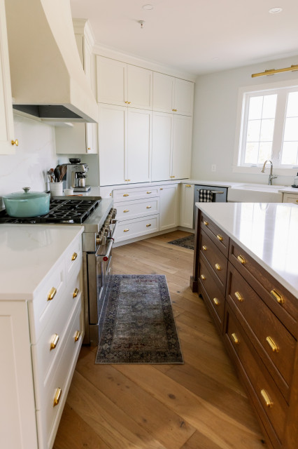 Sutton Kitchen transitional-kitchen