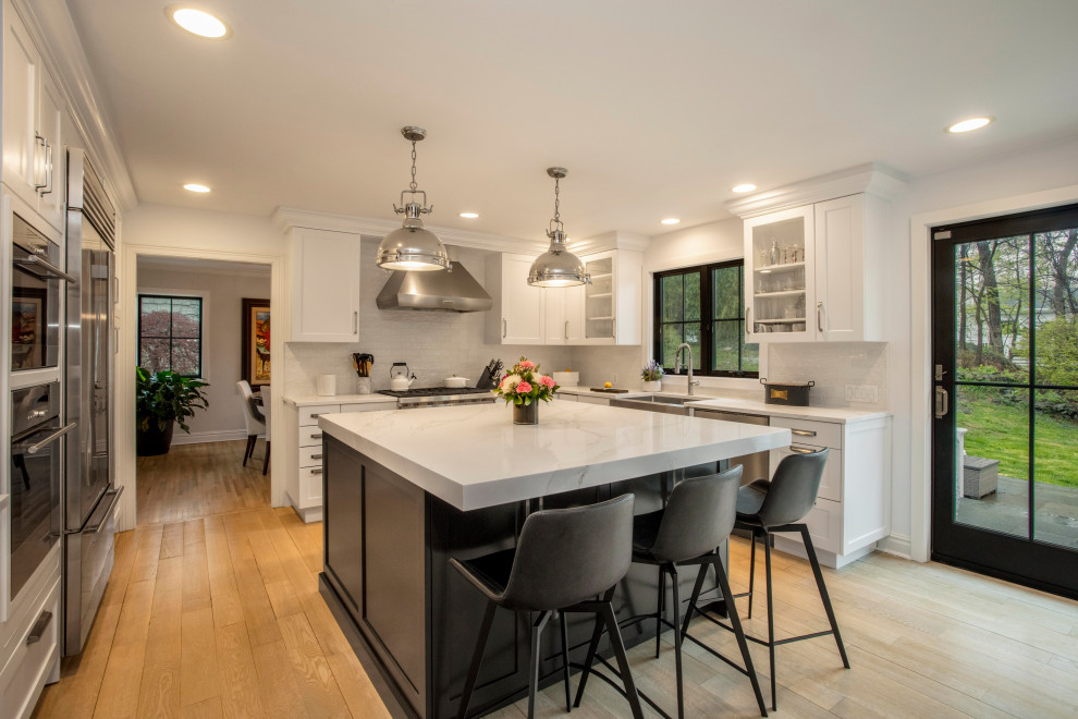 Inspiration for a transitional kitchen remodel in New York
