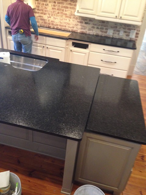 Black Pearl Granite Brushed Texture Klassisch Modern Atlanta