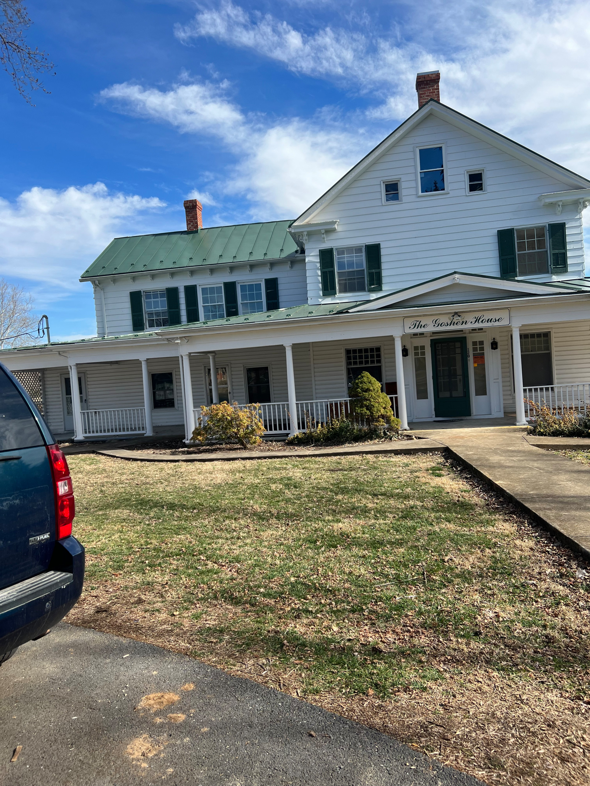 B&B Hawksbill Luray
