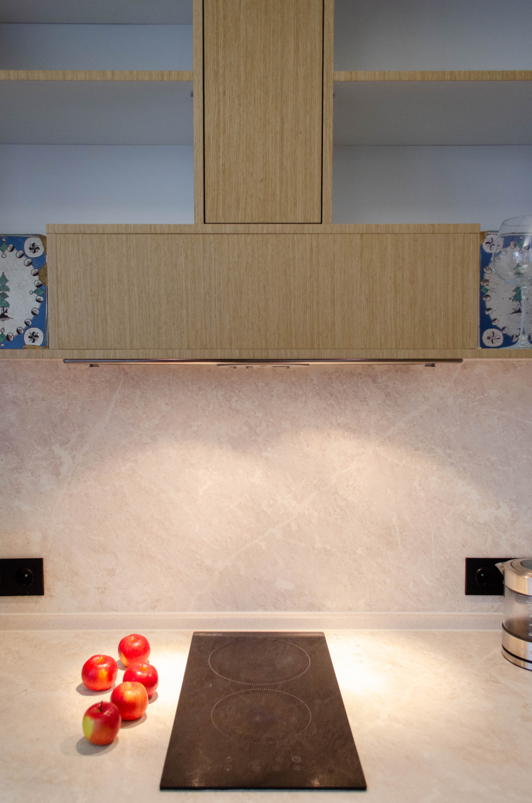 ЖД "Театральный", 77 м2