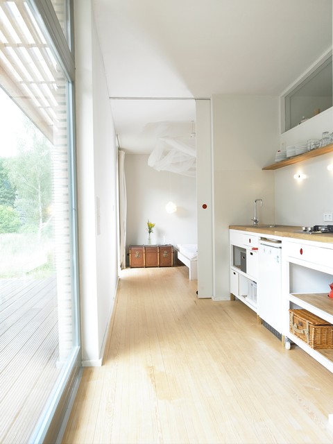 PIU 65 contemporary-kitchen