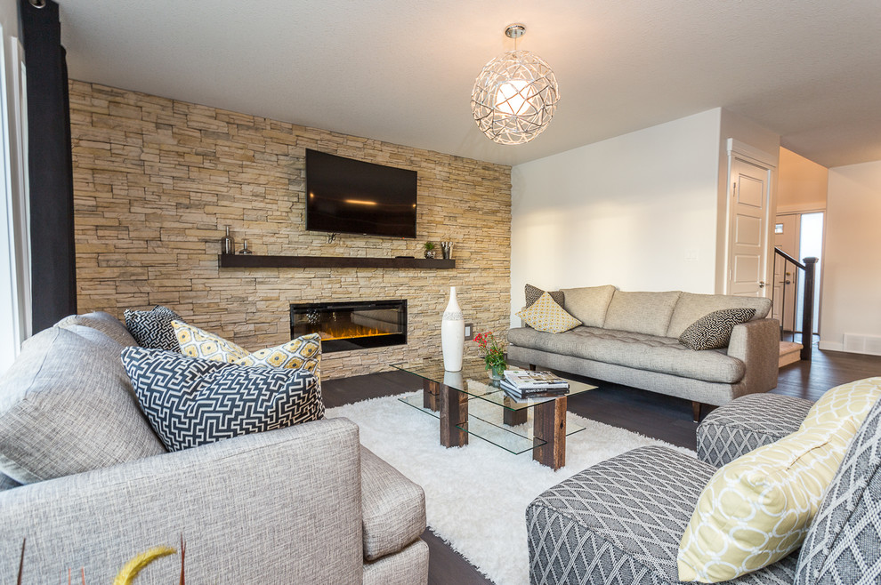 Transitional home design photo in Edmonton