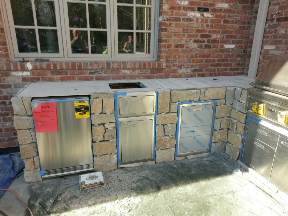 Outdoor Kitchens