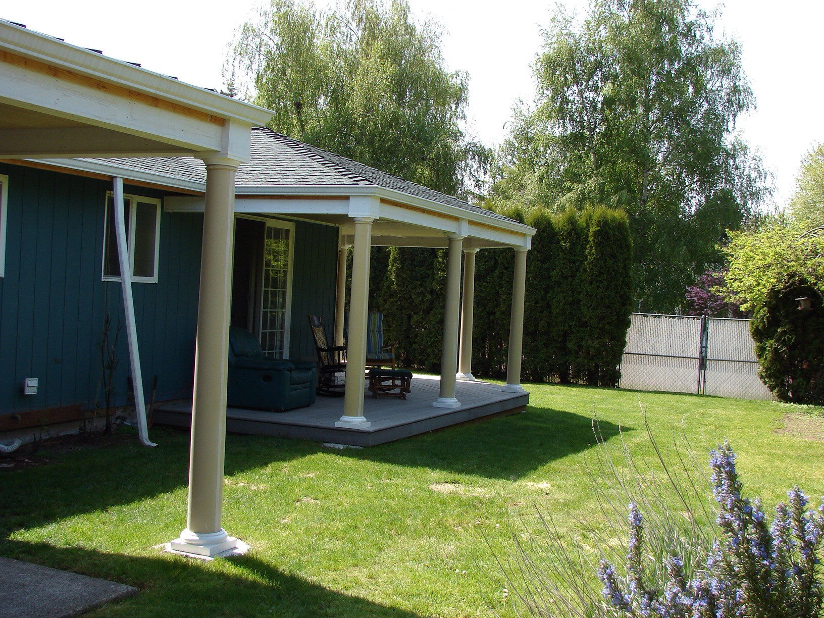 outdoor living space