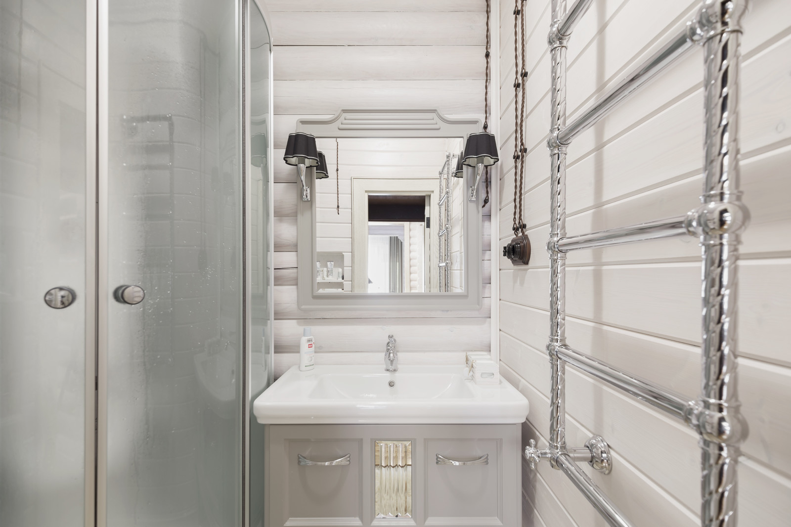 Интерьер в бревенчатом доме в Эсто-Садок