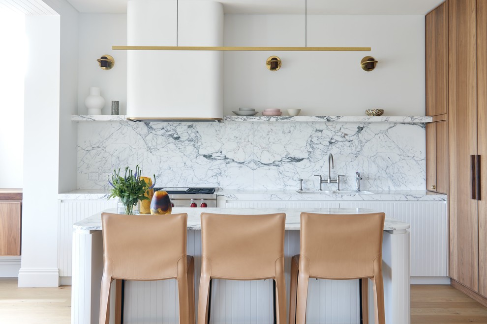 Photo of a contemporary kitchen in Sydney.