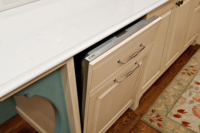 panel front dishwasher detail - traditional - minneapolis -