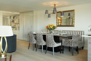 75 Beautiful Dining Room with Light Hardwood Flooring Ideas and