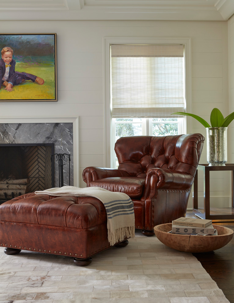 Transitional home design photo in Baltimore