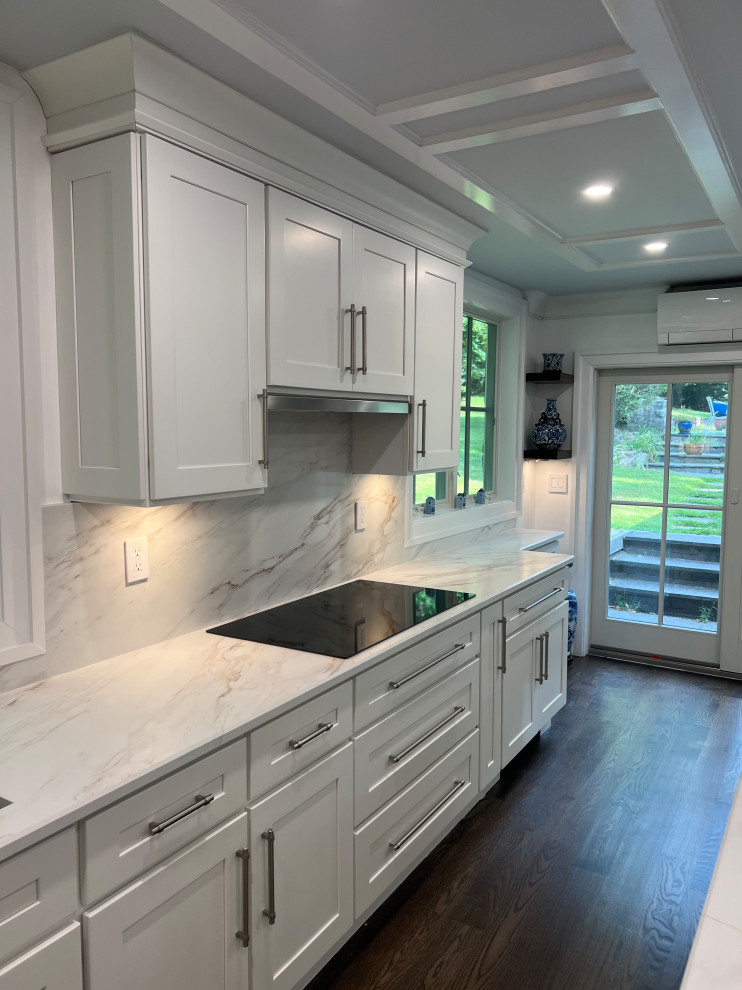 Timeless White Revival