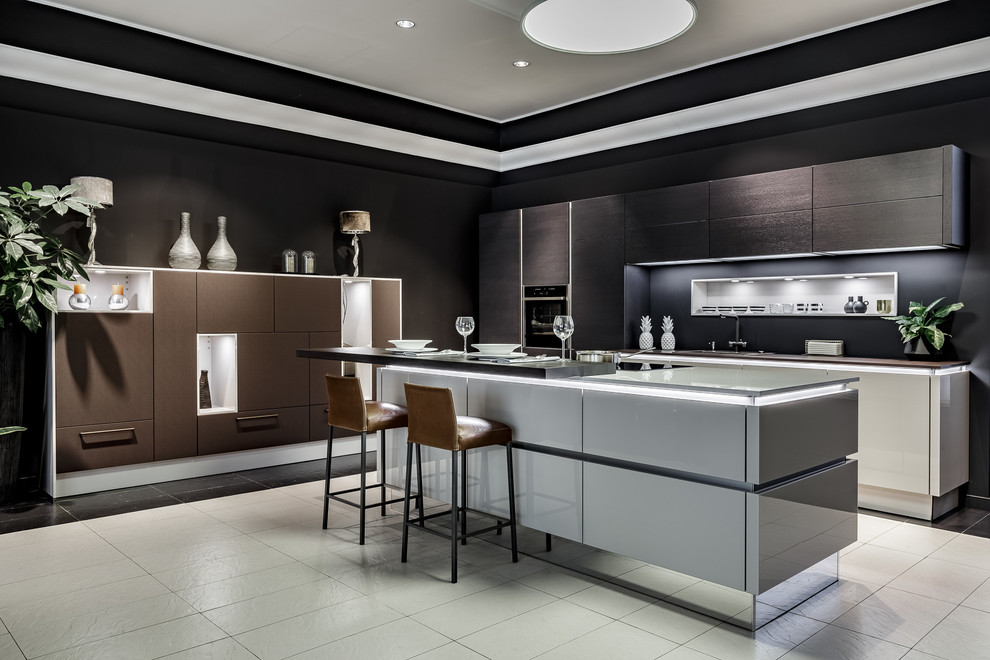Contemporary kitchen in Moscow.