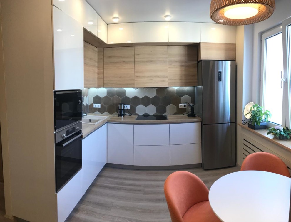 Индустриальный двухкомнатная 70 м2.