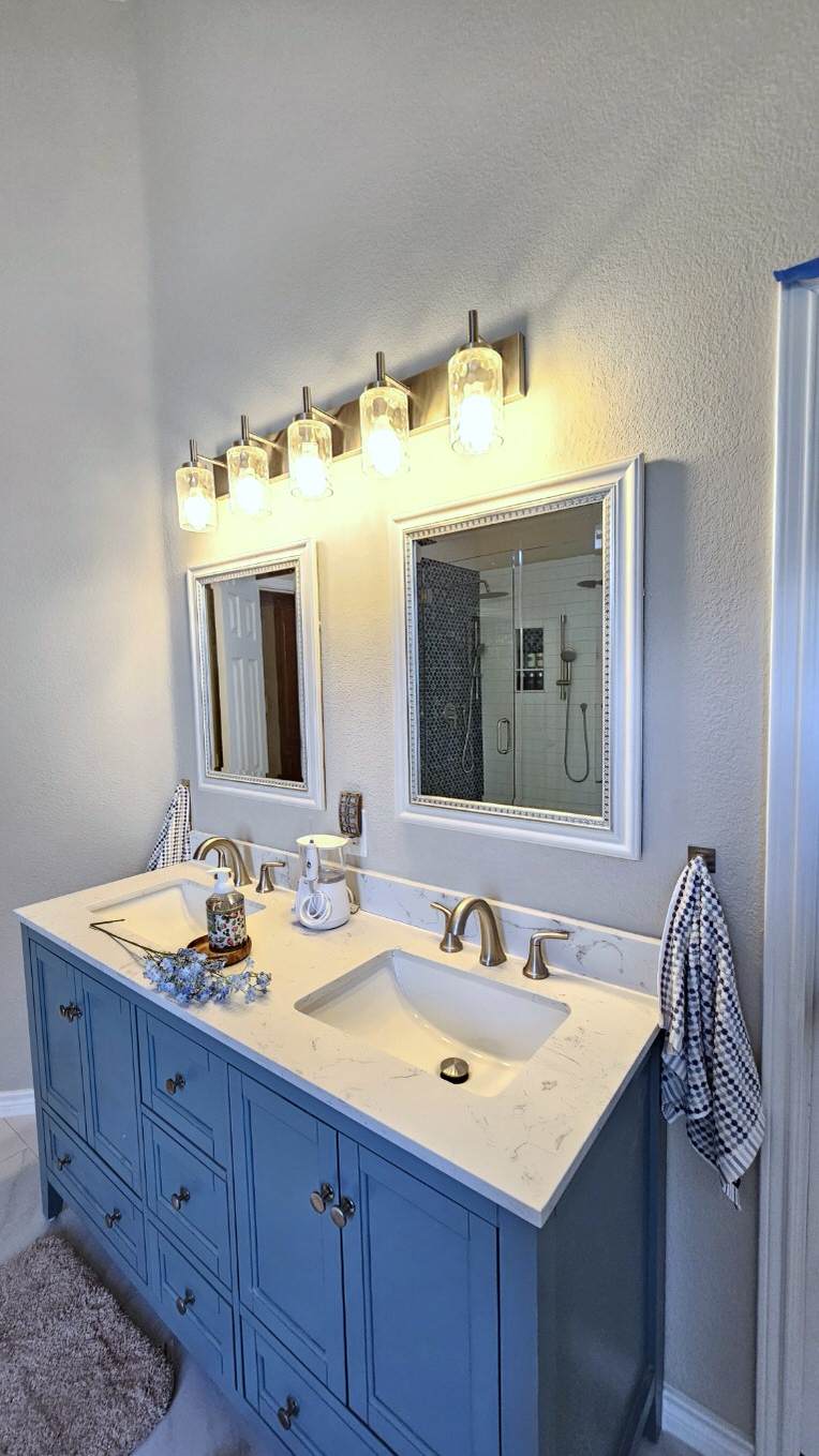 Garland TX - Master Bathroom Remodeling
