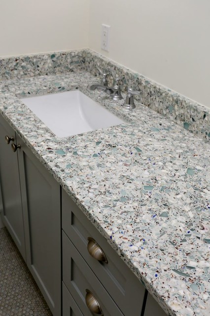 Frick Guest Bath Modern Badezimmer Charleston Von Glasseco