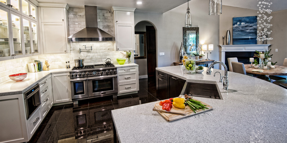 Inspiration for a transitional kitchen remodel in Omaha