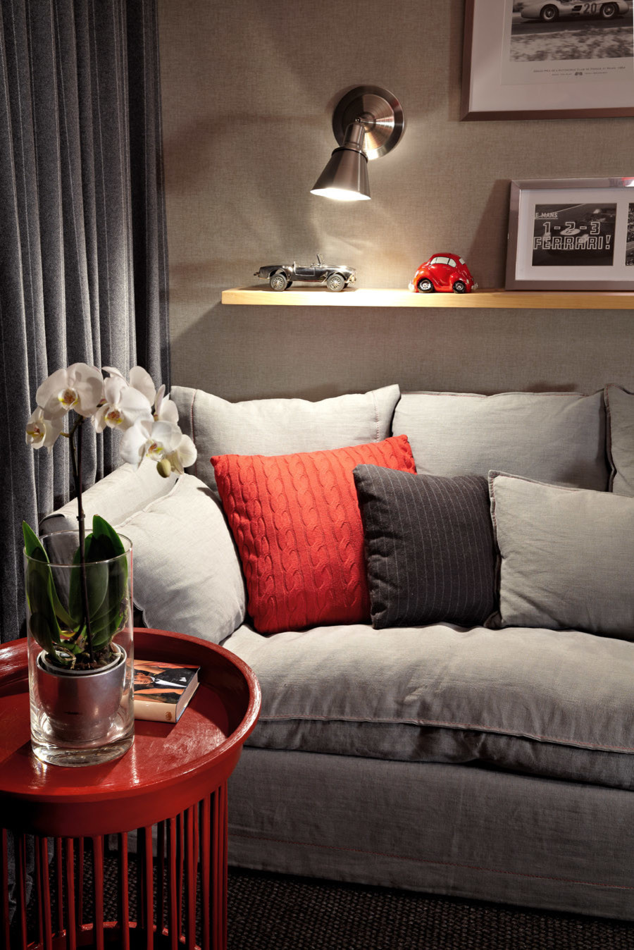 Квартира с яркими акцентам