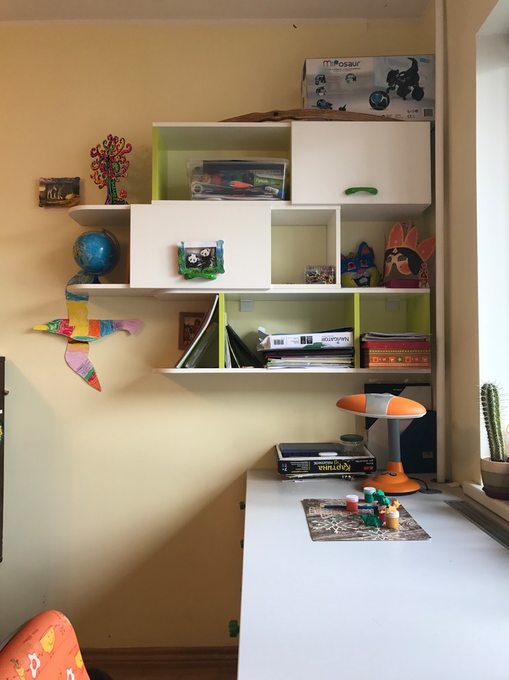 Bright fresh kids room for study, fun and sleep