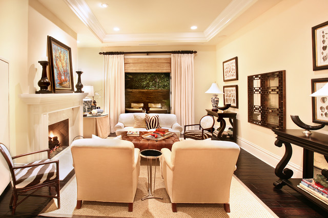 Troon Newport Beach medelhavsstil-vardagsrum