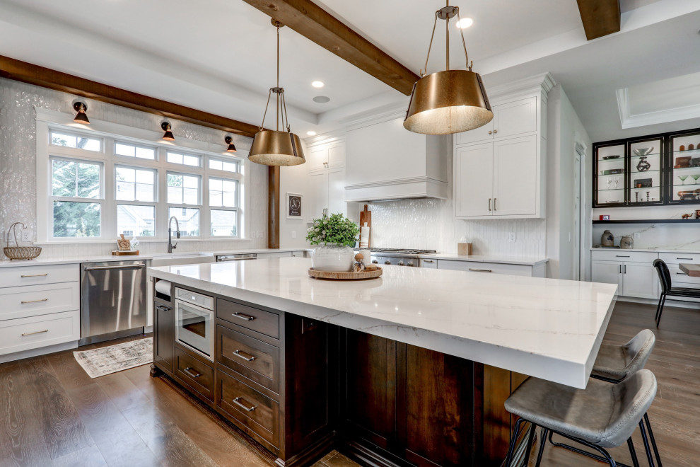 Kitchen - transitional kitchen idea
