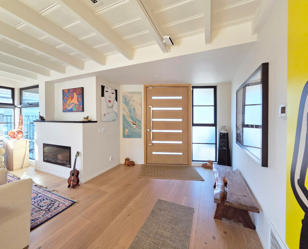 Mid-Century Modern House with Contemporary Art Collection