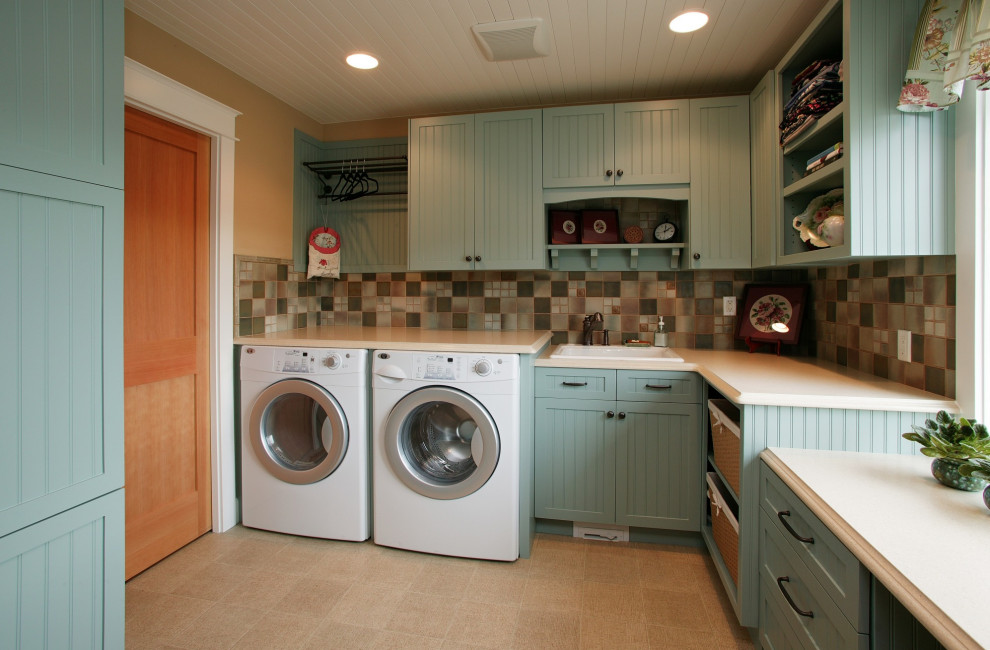 Laundry & Crafts