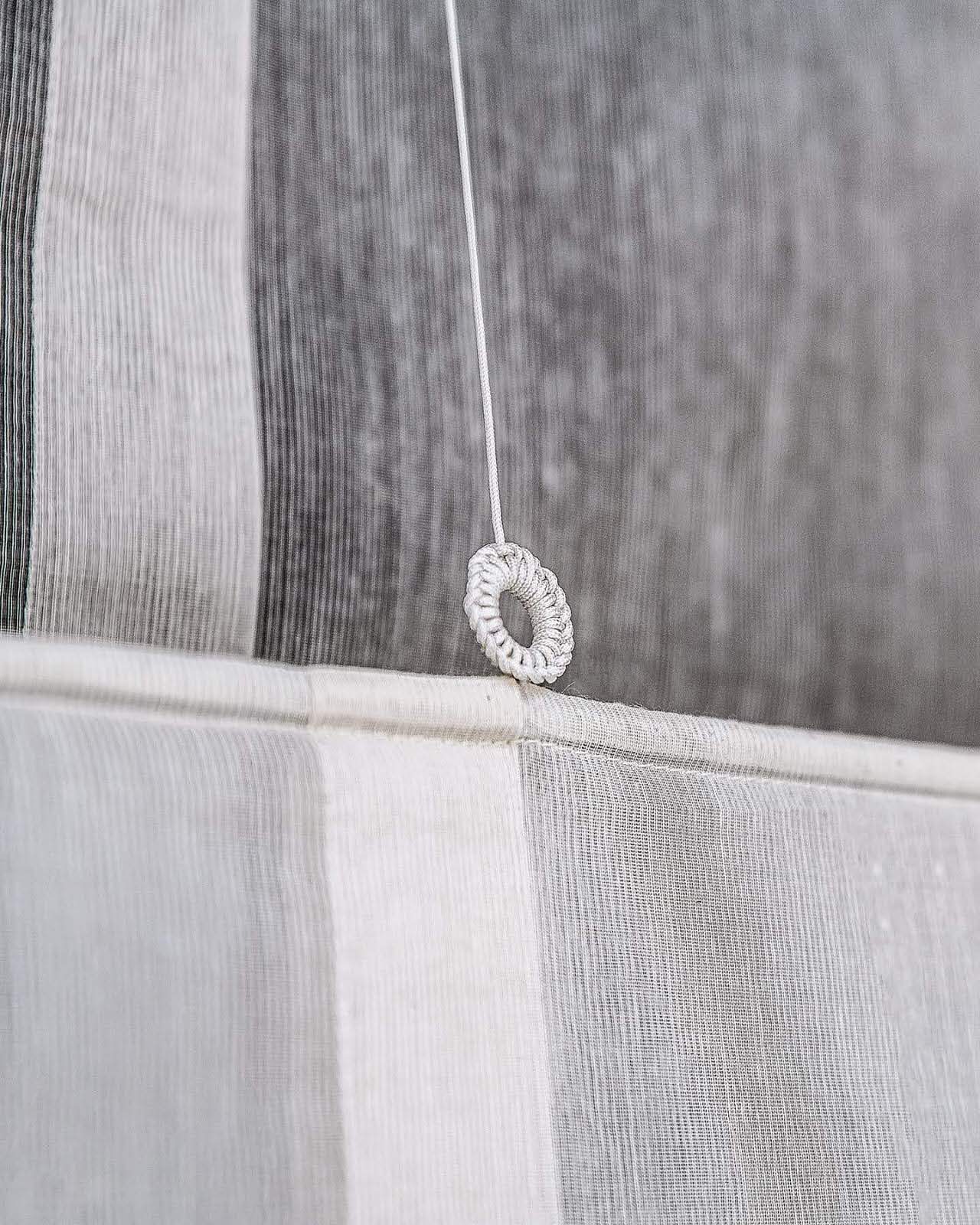 Римская штора для салона штор