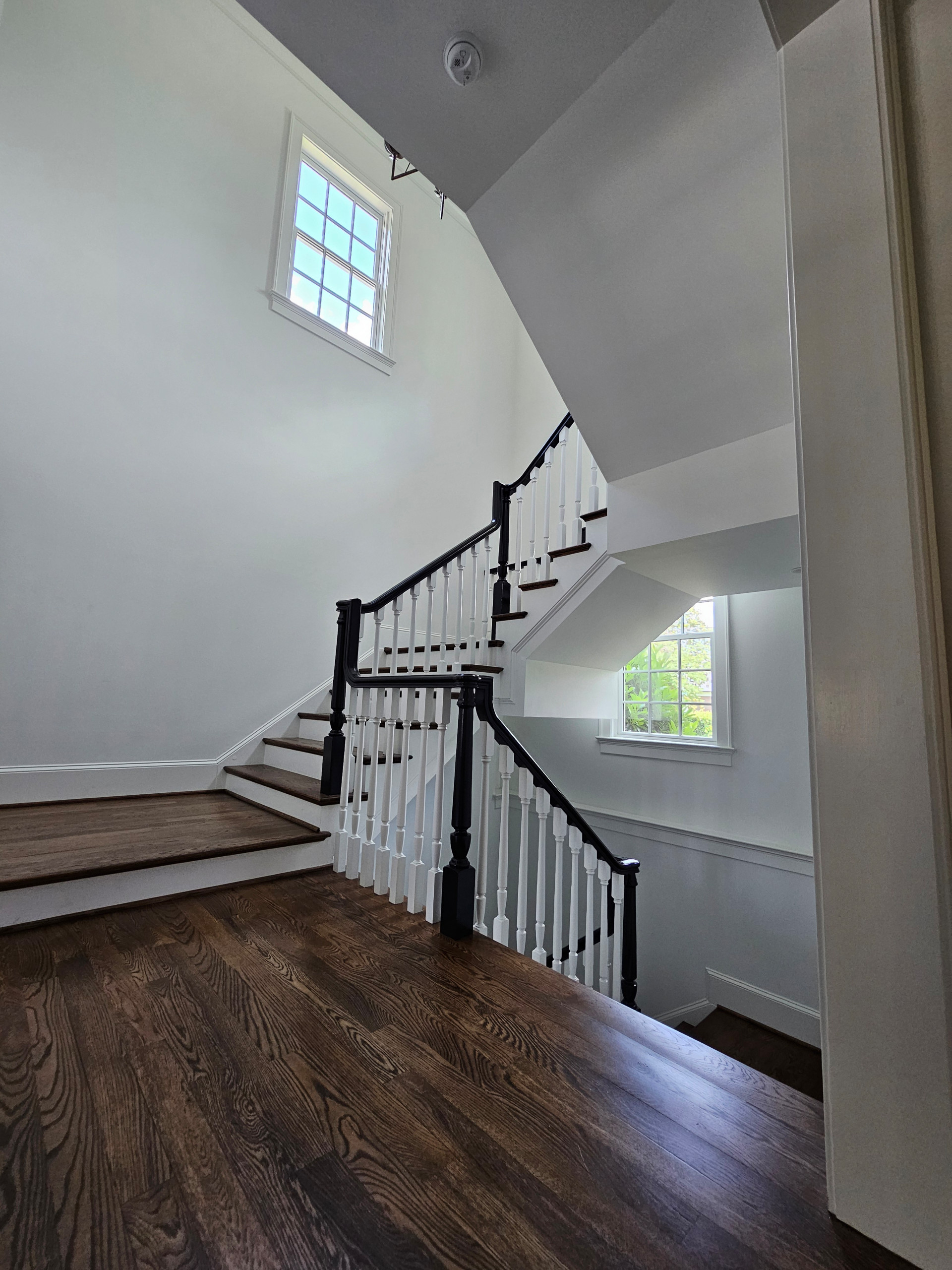 121_Elegant Floating Staircase, Chevy Chase, MD 20815