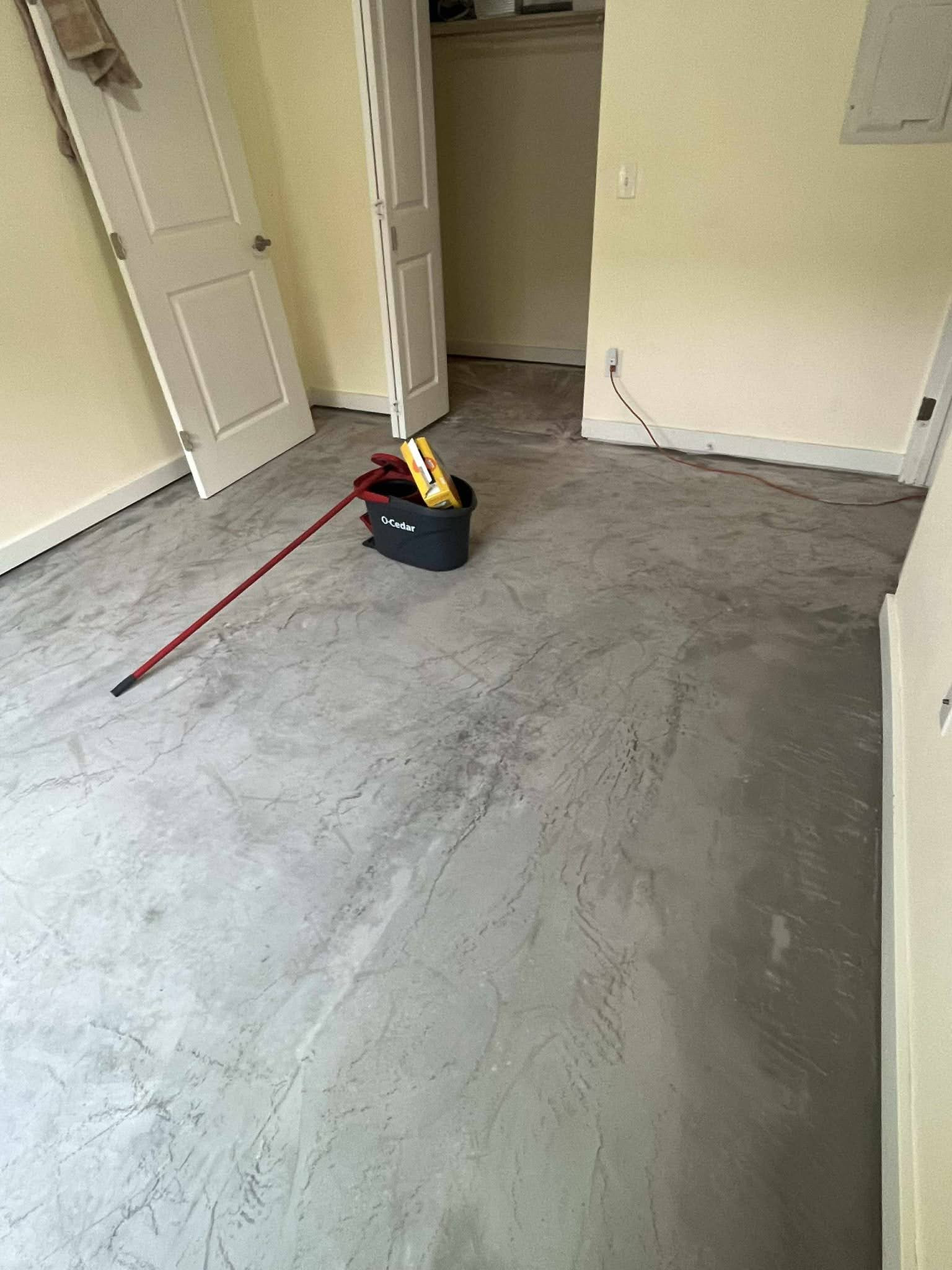 Concrete Subfloor Leveling & Prep