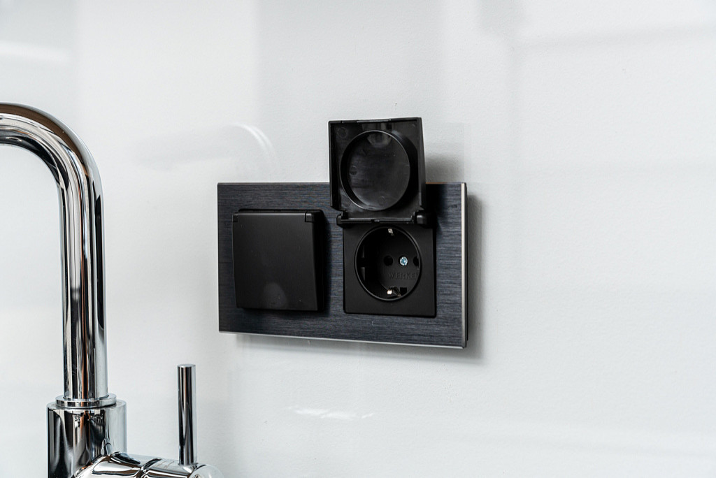 Werkel в новом проекте Андрея Волкова и Татьяны Самотоиной